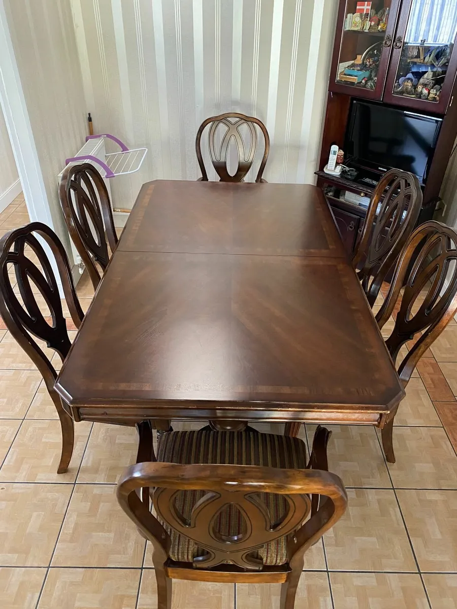 Kitchen Furniture - Image 1