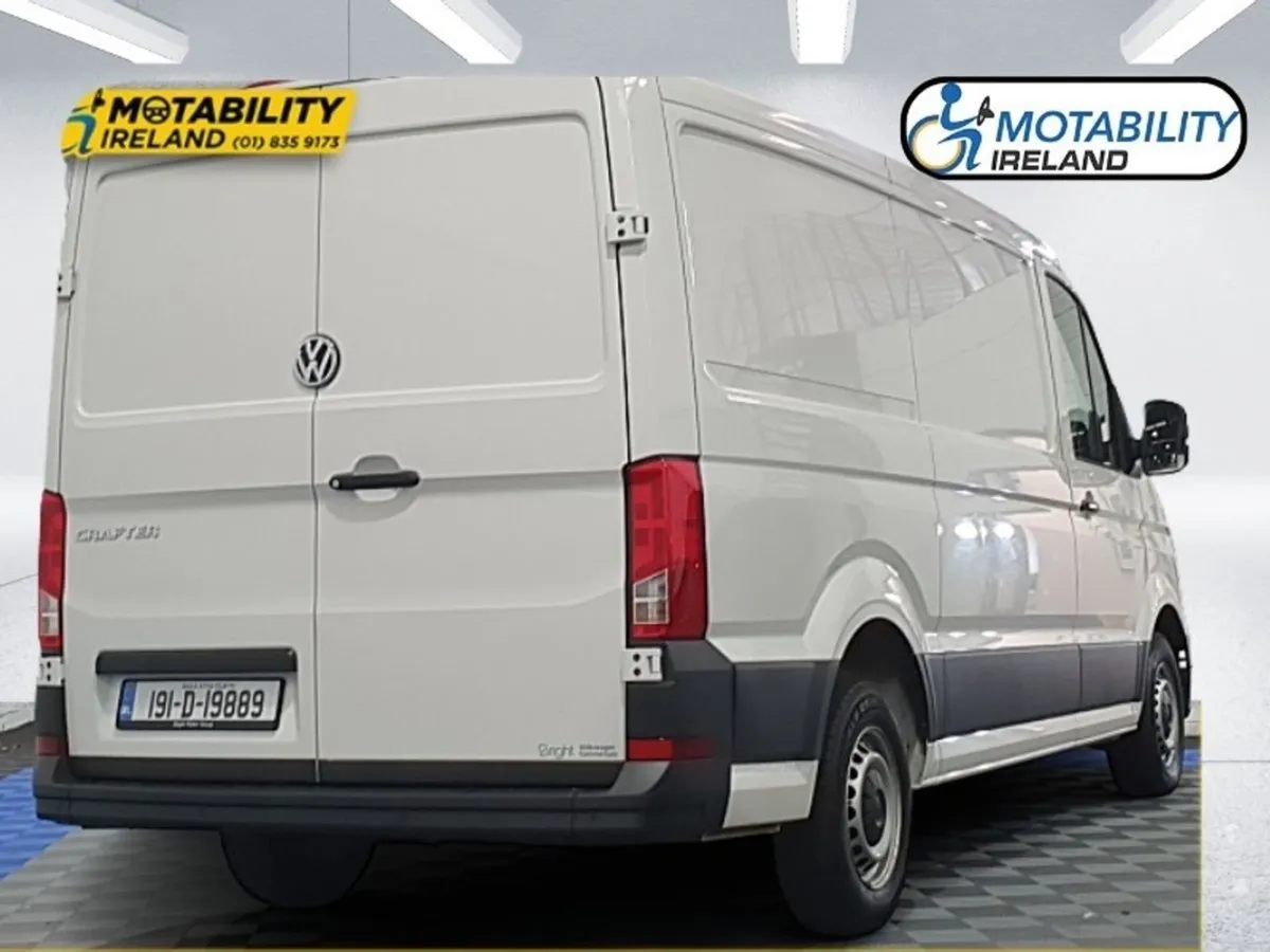 Volkswagen Crafter 35 MWB 140HP M6F 5DR - Image 2