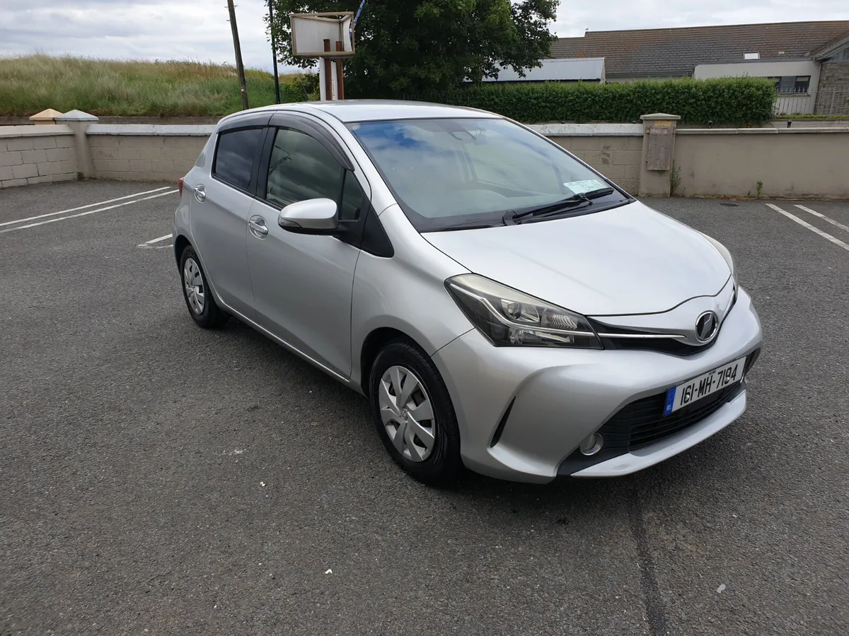 TOYOTA VITZ/AUTO /1.3PETROL/ALARM/IMMOBILISER - Image 2