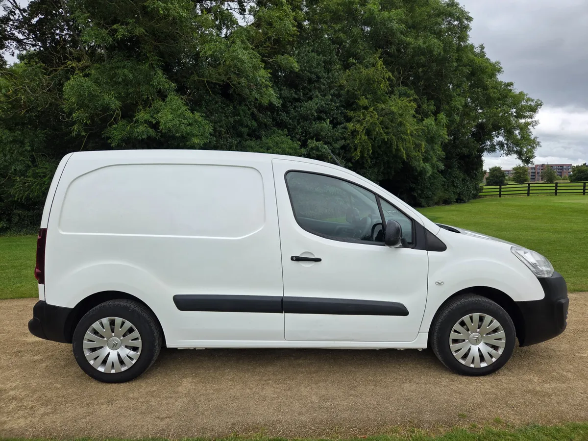 Citroen Berlingo 2015 - Image 2