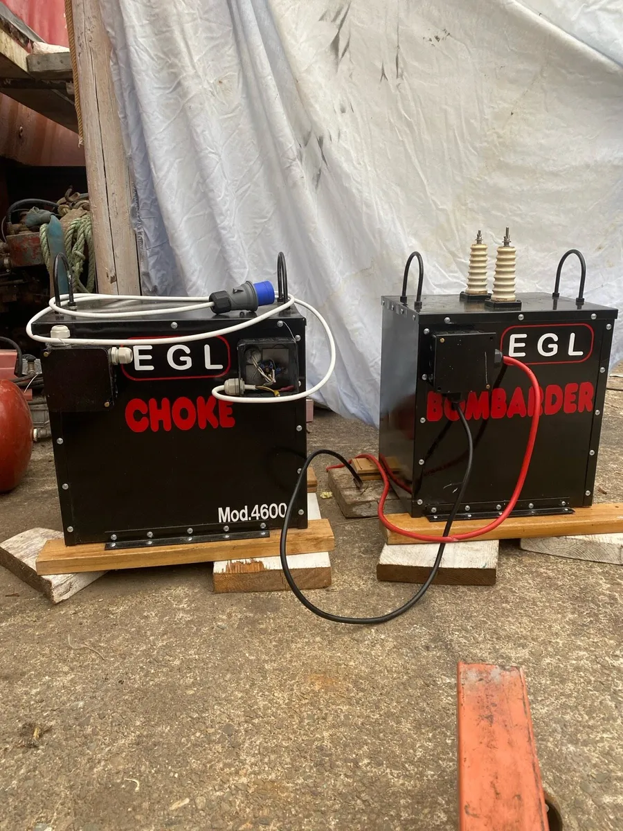 NEON equipment - Image 1