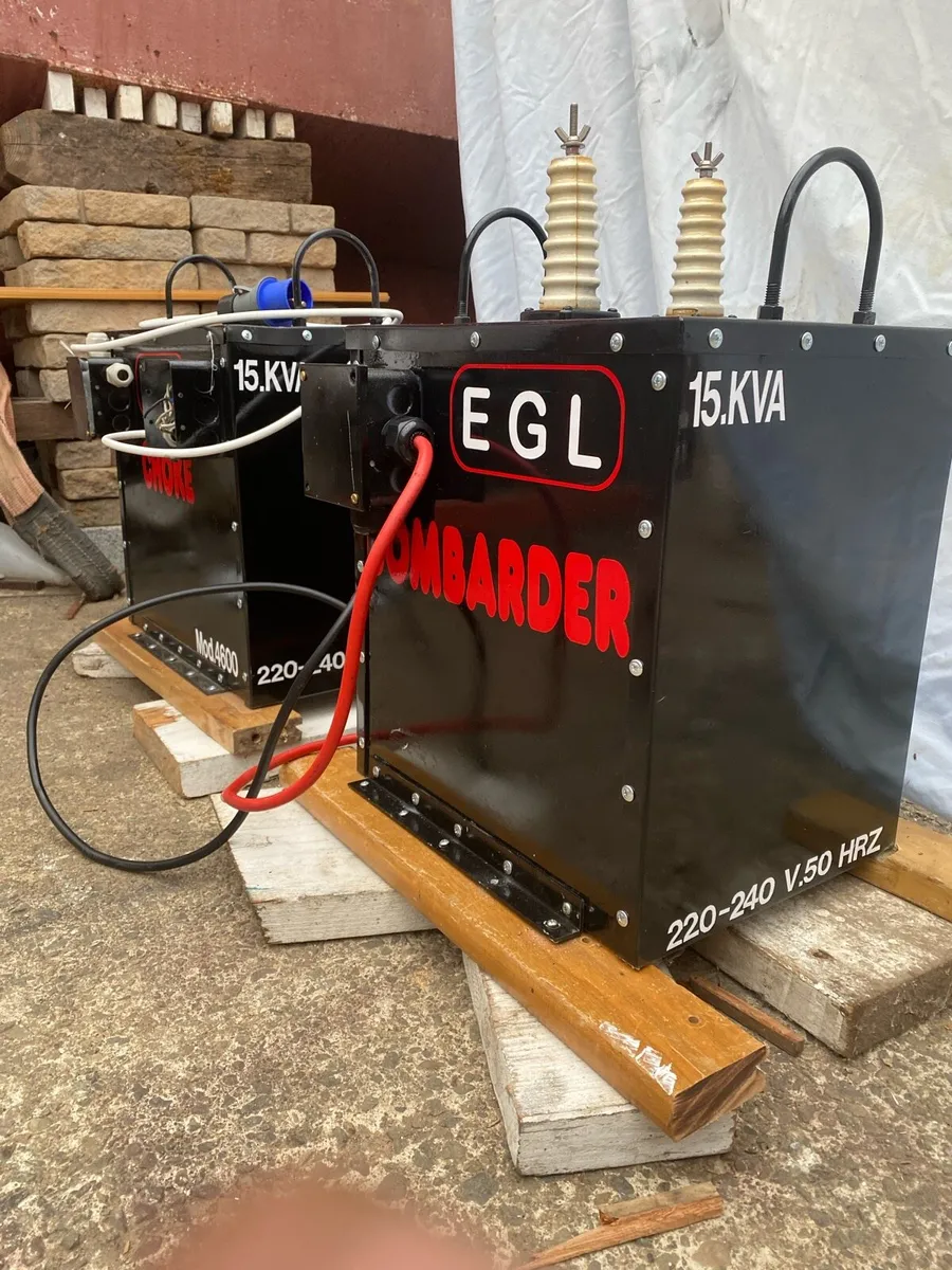 NEON equipment - Image 2