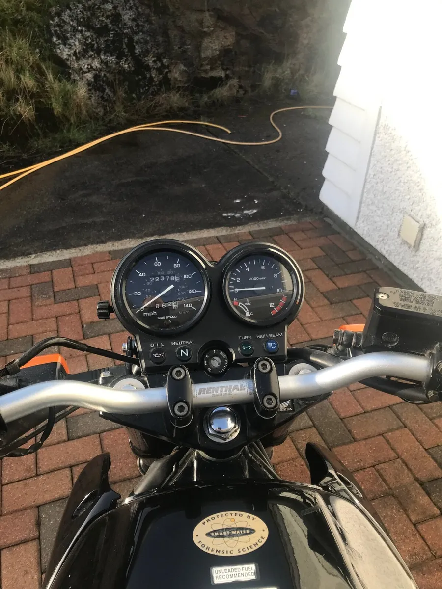 Honda  CB500 2002 - Image 4