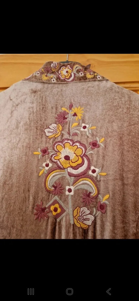 Fabulous evening coat! - Image 2