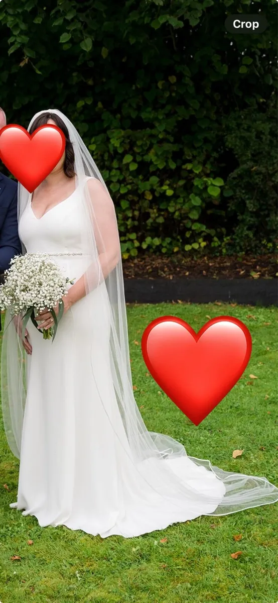 Wedding dress and veil - Image 1