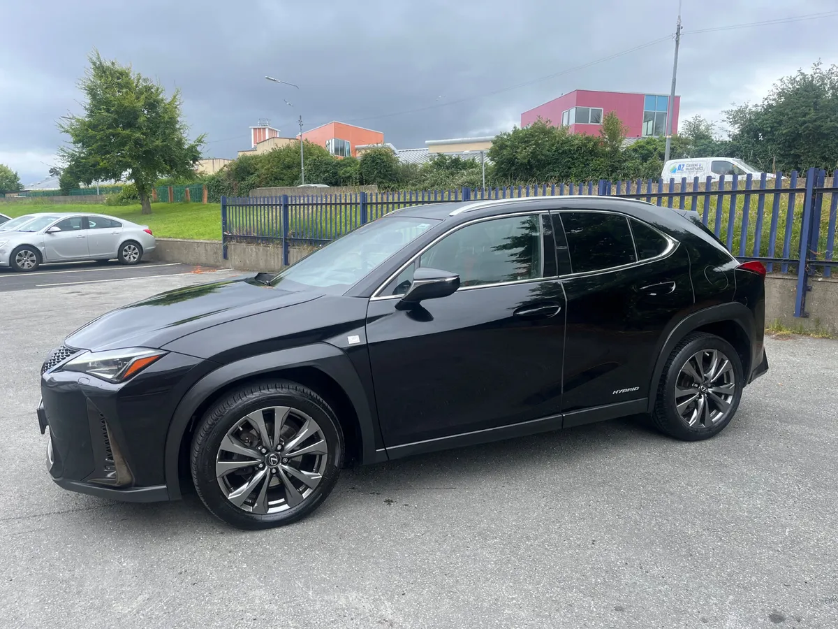 LEXUS UX250h HYBRID HUGE SPEC 2020 - Image 2