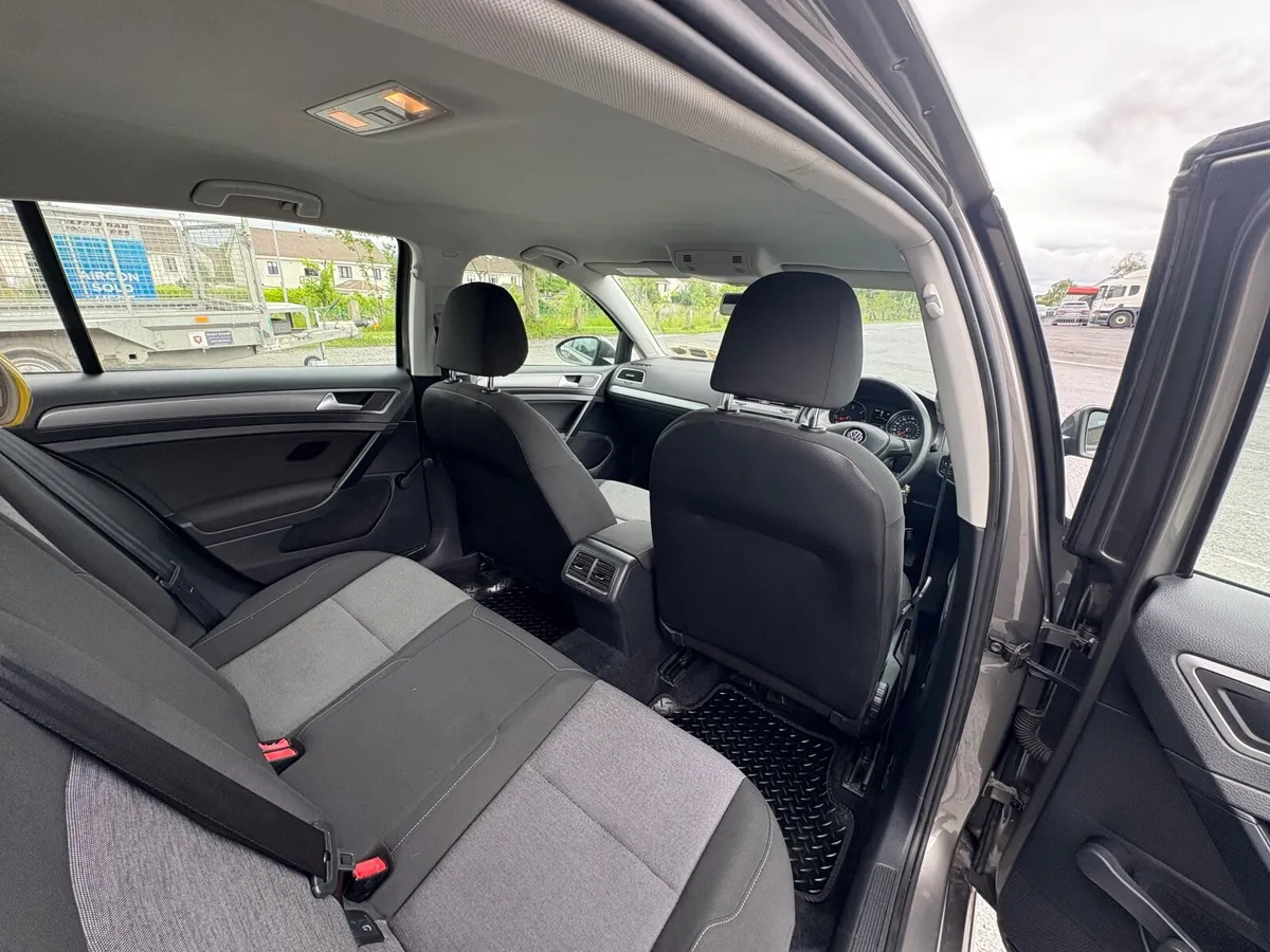 Volkswagen Golf 2013 - Image 3
