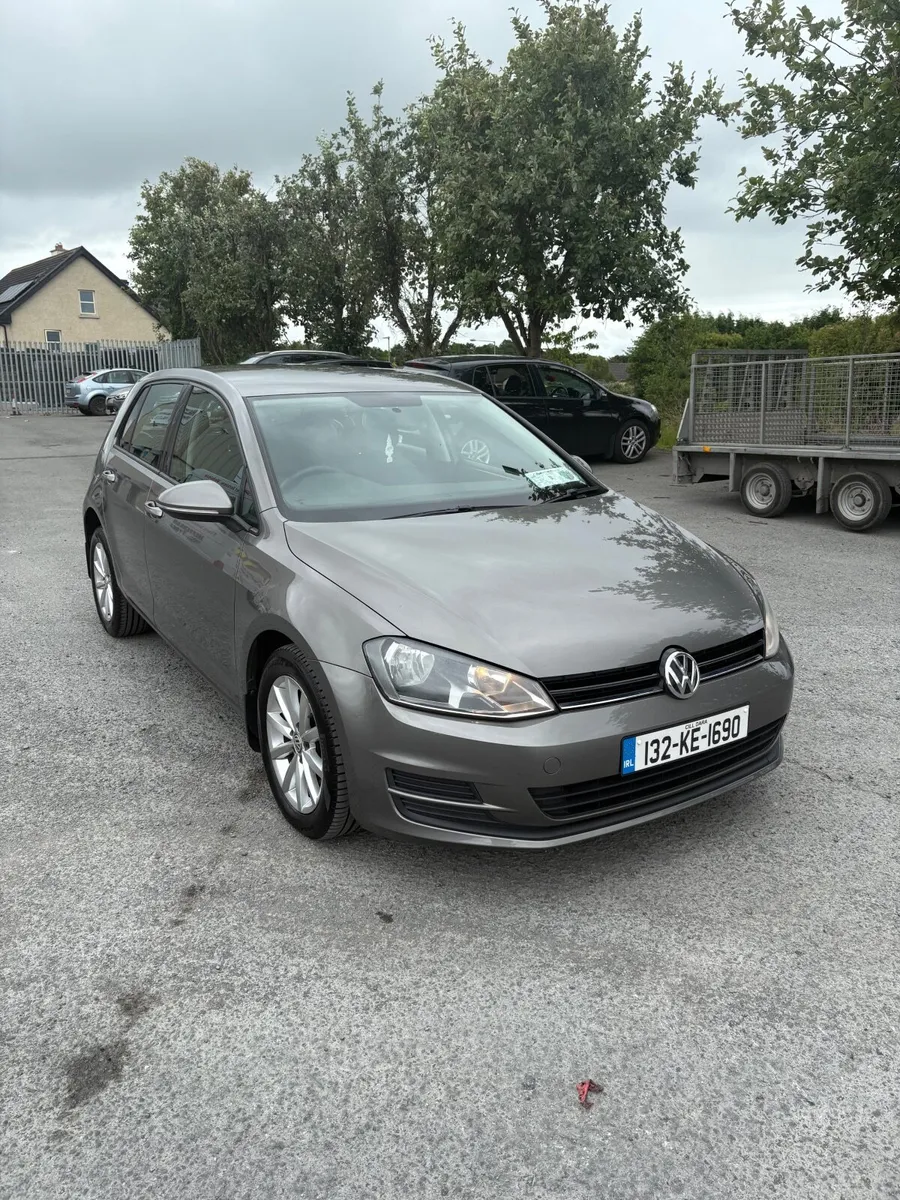 Volkswagen Golf 2013 - Image 1