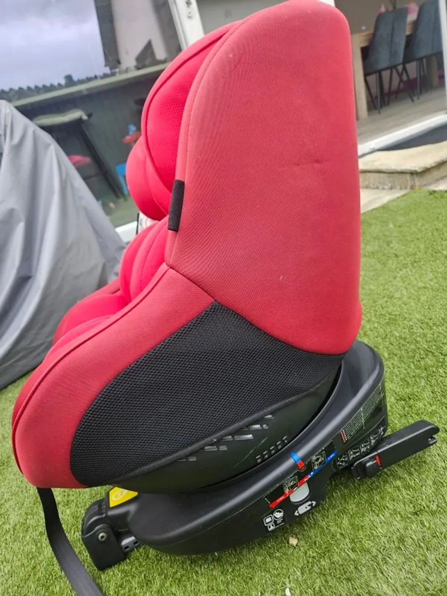 Infant car seat - Image 2