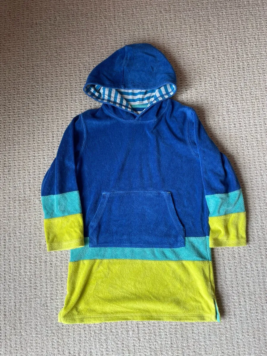 Boden towelling throw over 7-8 - Image 1