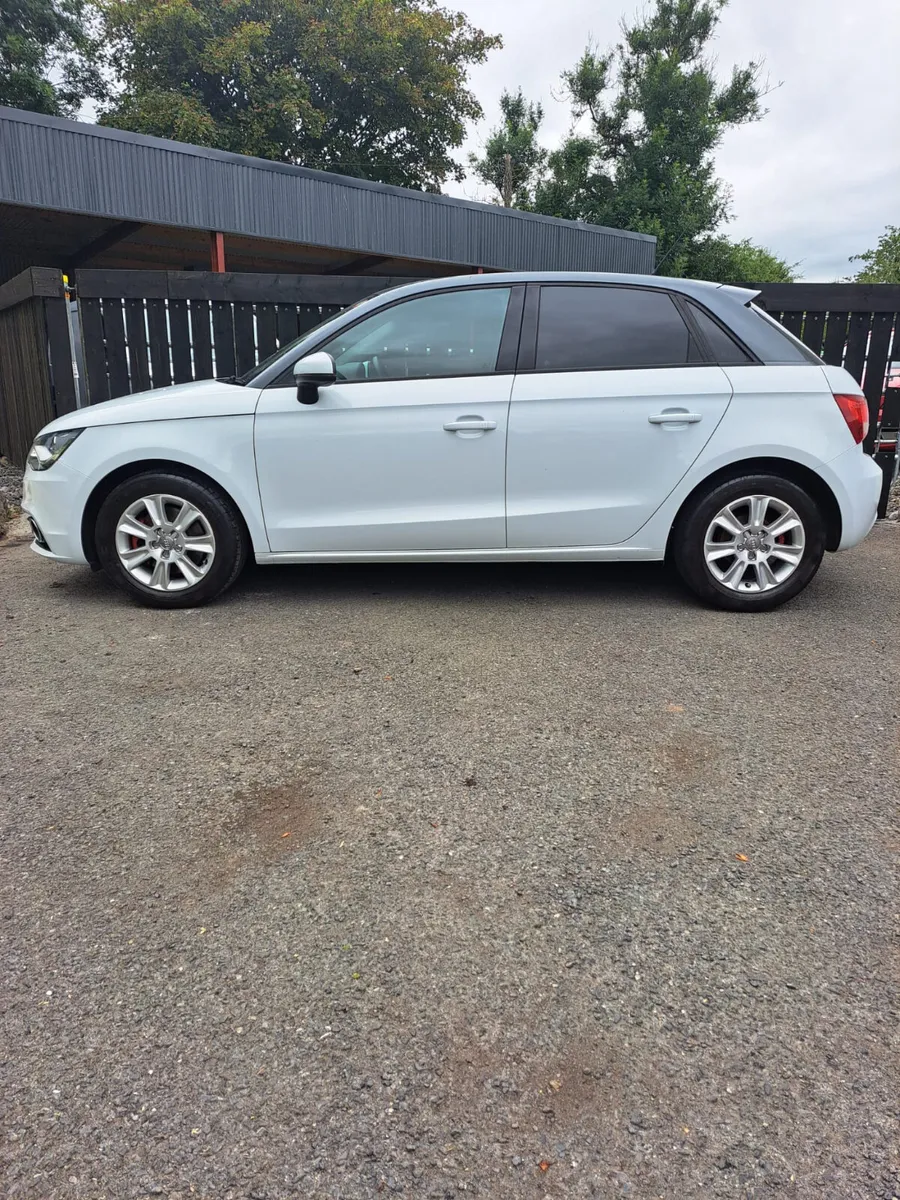 2014 A1 Low mileage 1.4 auto - Image 4