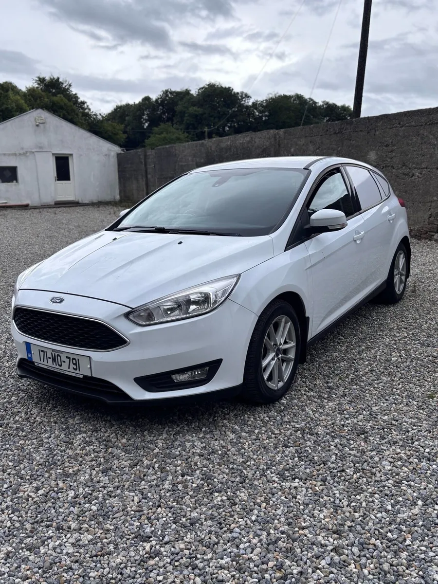 Focus van - Image 1
