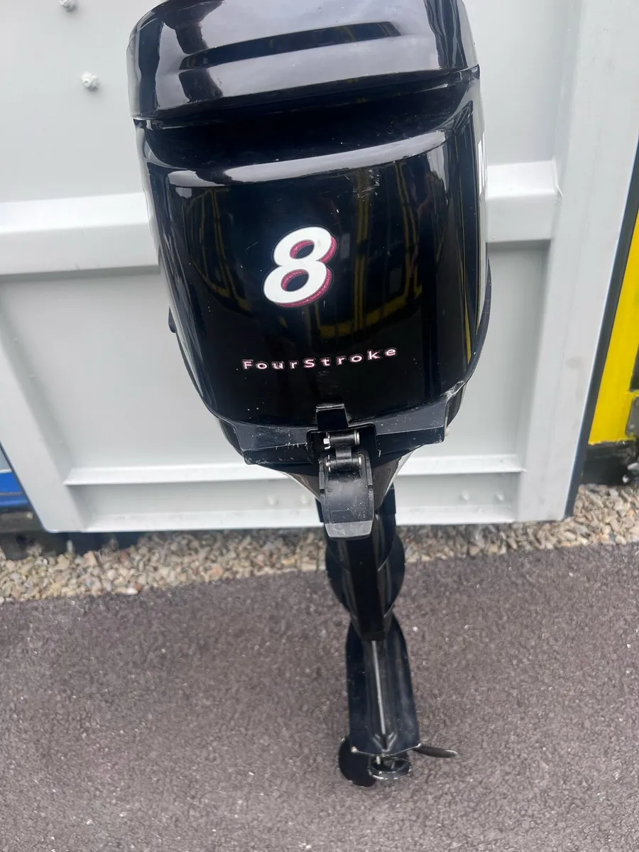 Mercury 8HP Outboard Engine - Image 2