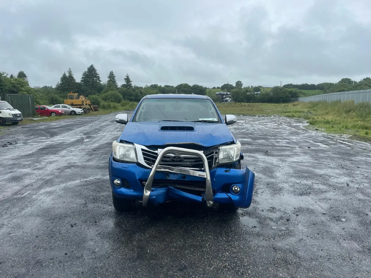 Toyota Hilux 2013 - Image 4