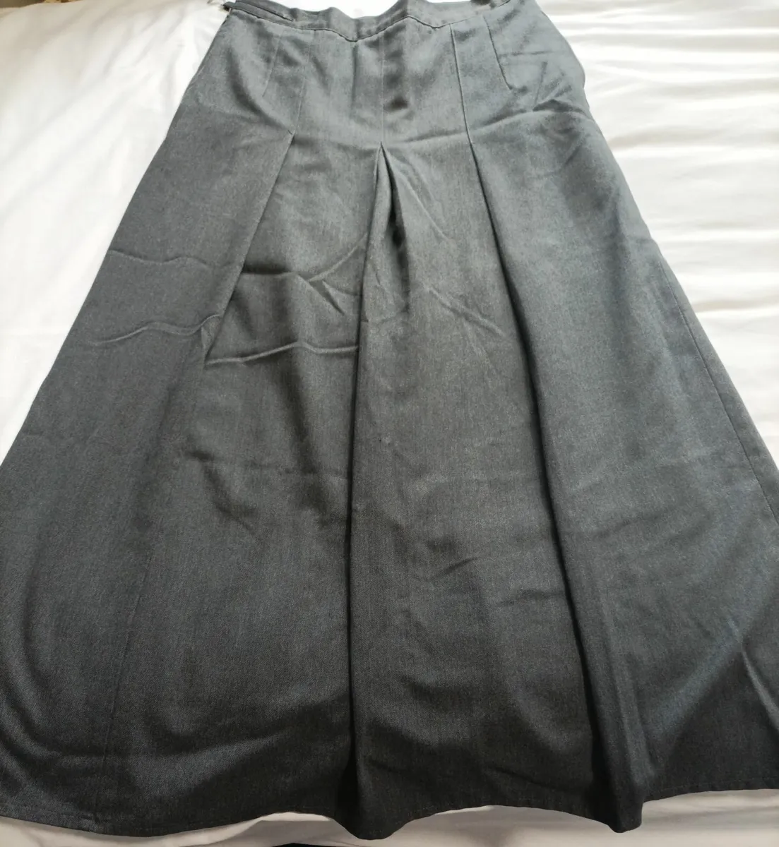 Girls Shool wear ( sweater and skirt) - Image 1