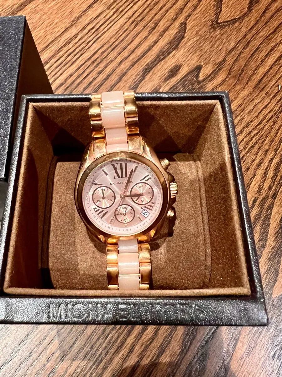 Michael Kors Ladies Rose Gold Chunky Watch - Image 1