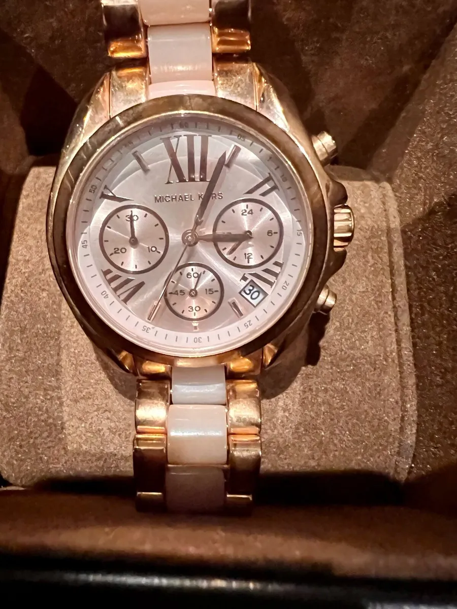 Michael Kors Ladies Rose Gold Chunky Watch - Image 2