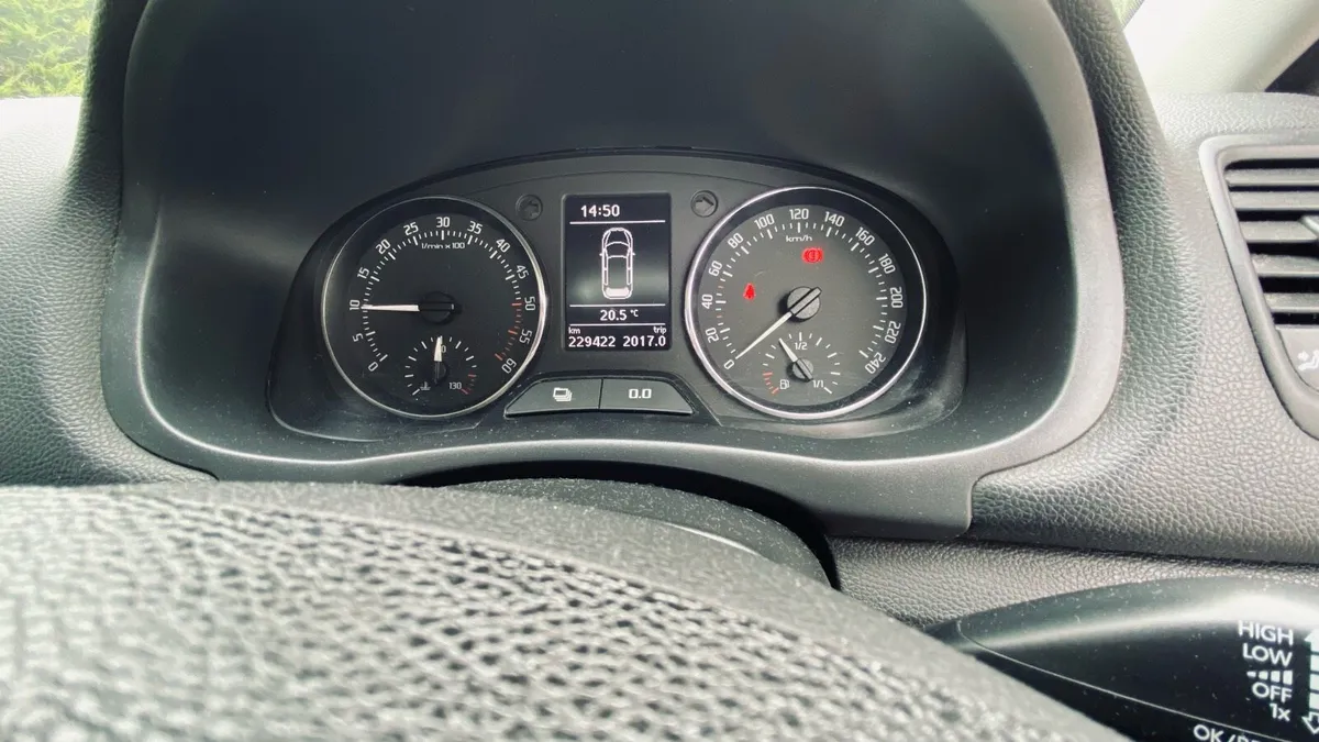 Skoda Fabia 1.6 Diesel - Image 3