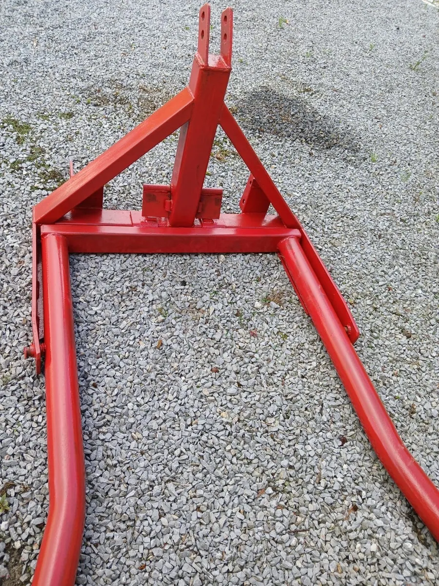 Single Round bale handler