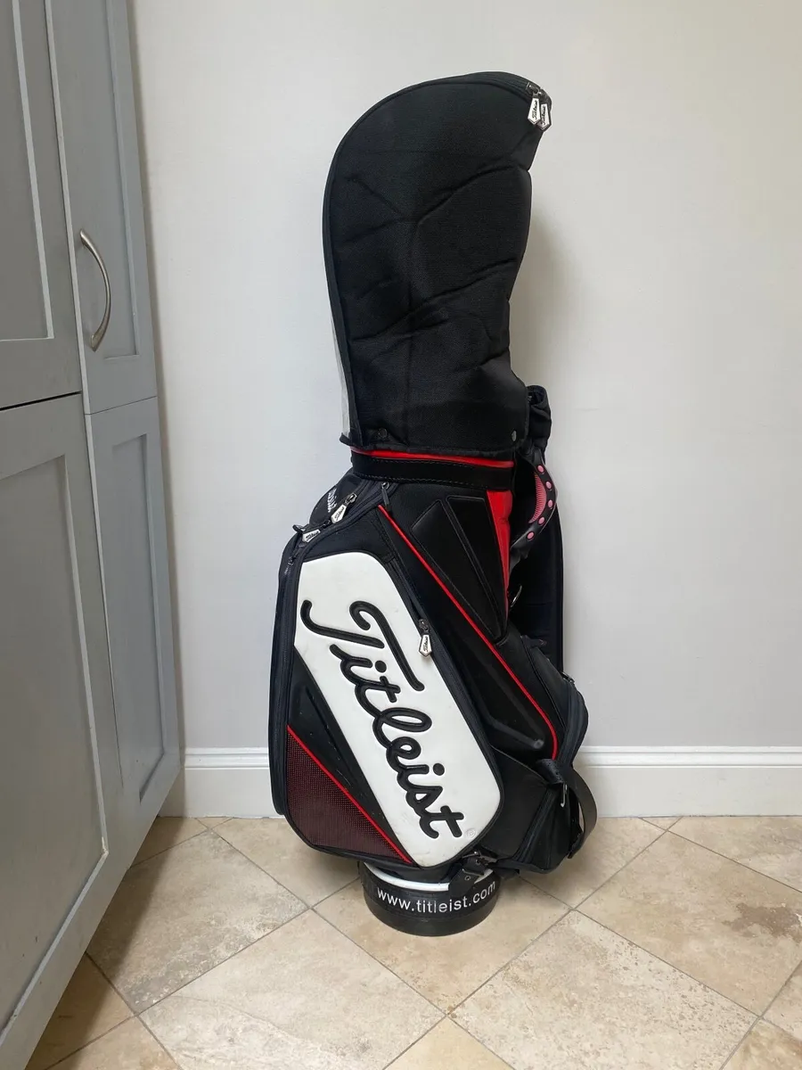 Titleist Tour/Staff Golf Bag - Image 2