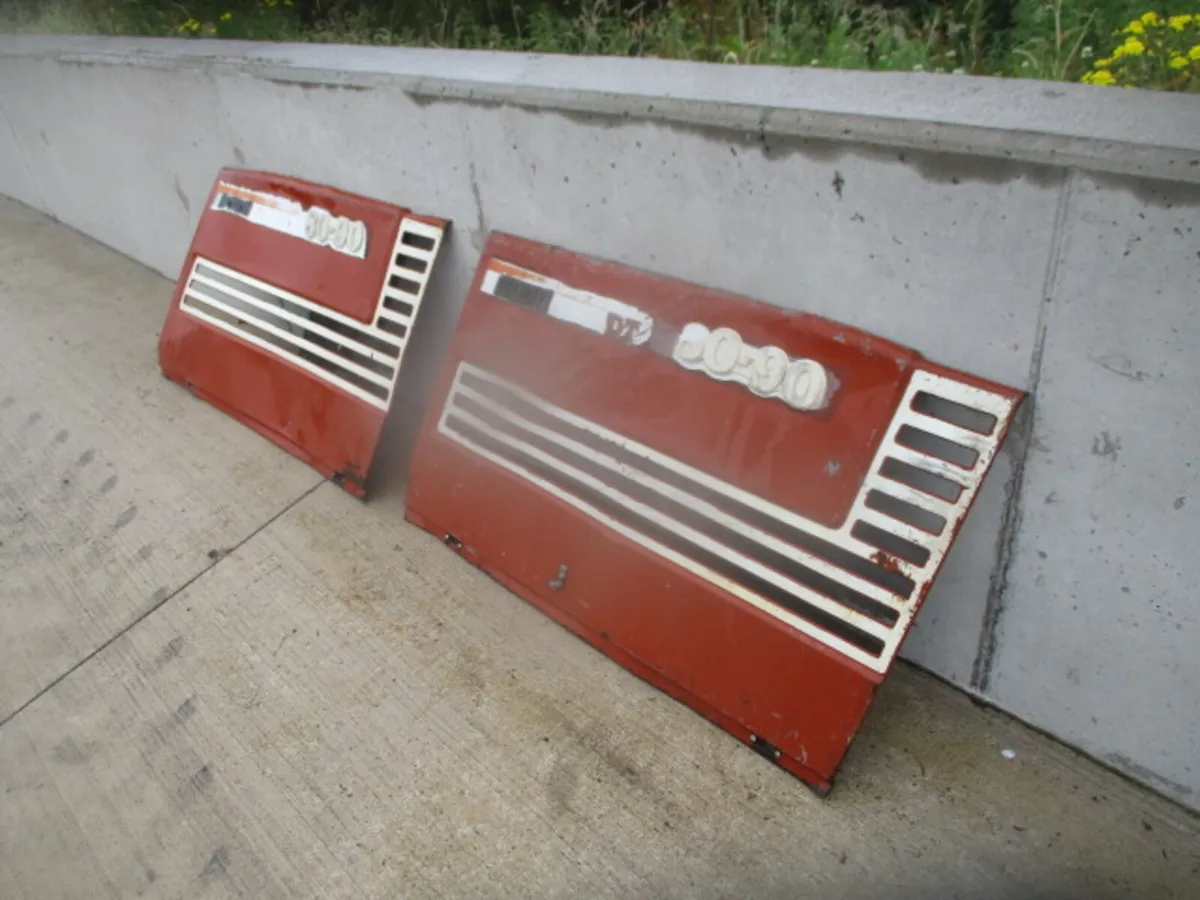 Fiat 4 Cylinder Side Panels - Image 3