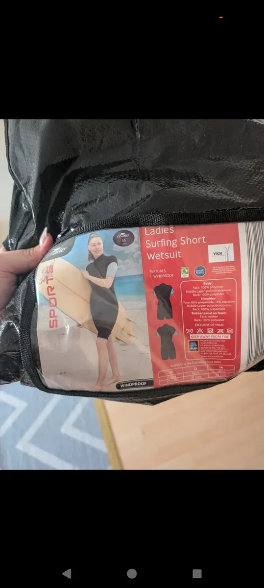 Diving suit wetsuit woman size 14 - Image 1