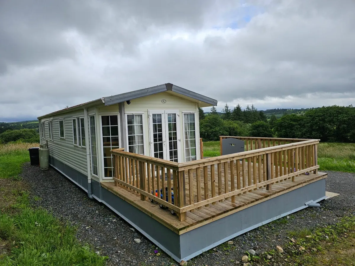 2005 BK Sheraton mobile home – 38ft x 12ft - Image 1
