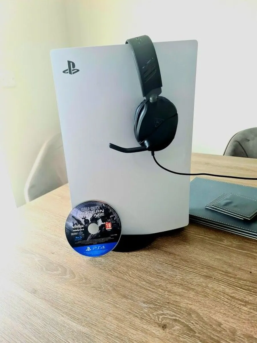 PS5 Disc version