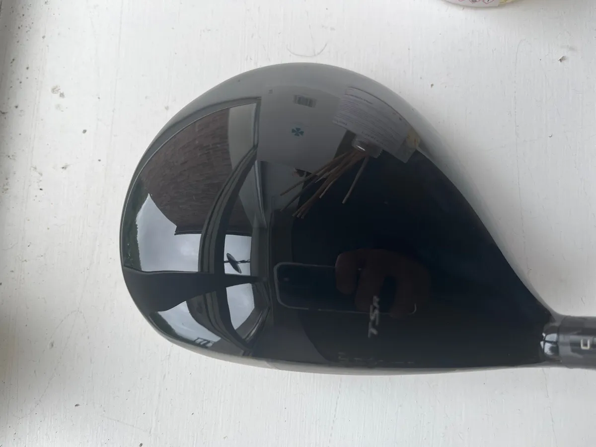 Titleist TSR3 Driver - Image 2