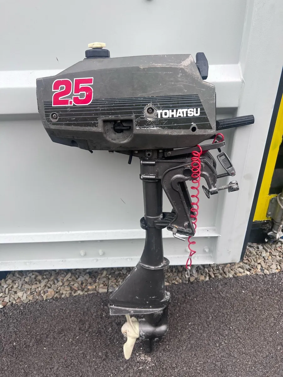 Tohatsu 2.5HP Outboard Engine - Image 1