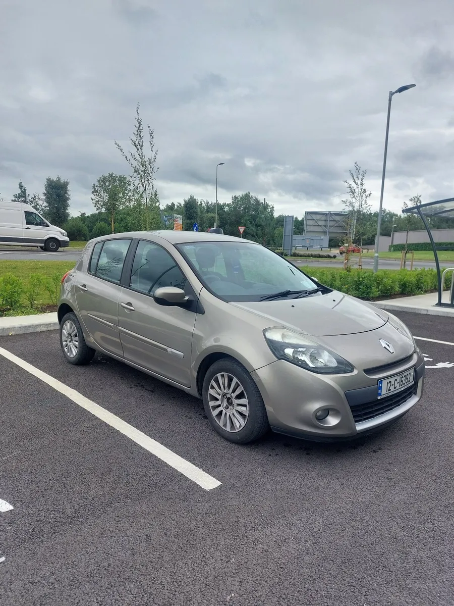Renault Clio 2012 - Image 1