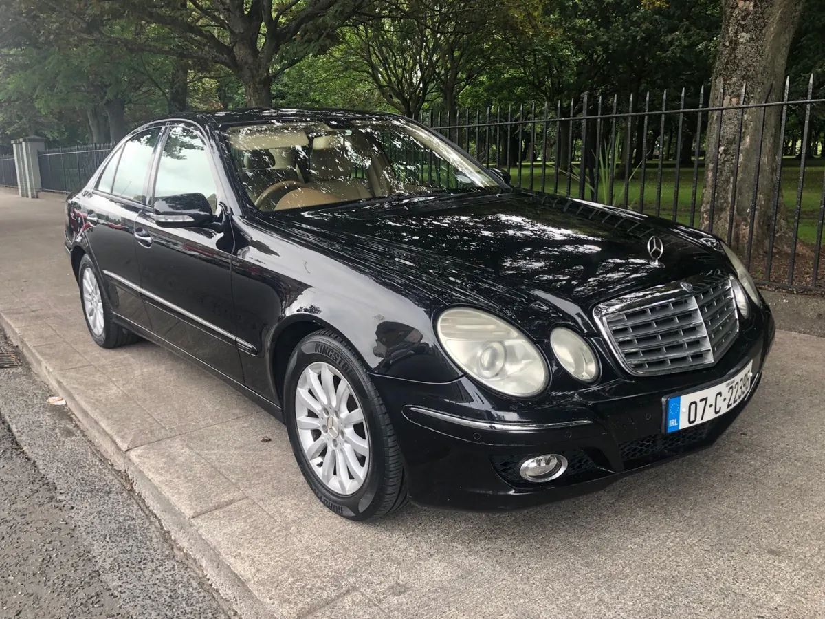07 MERCEDES E200 SANDSTONE LEATHER - Image 1