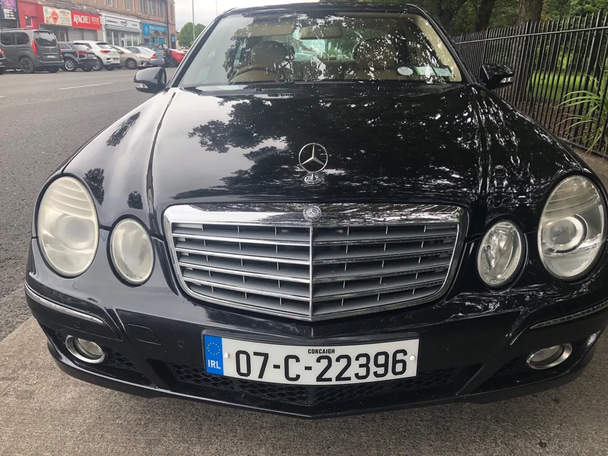 07 MERCEDES E200 SANDSTONE LEATHER - Image 3