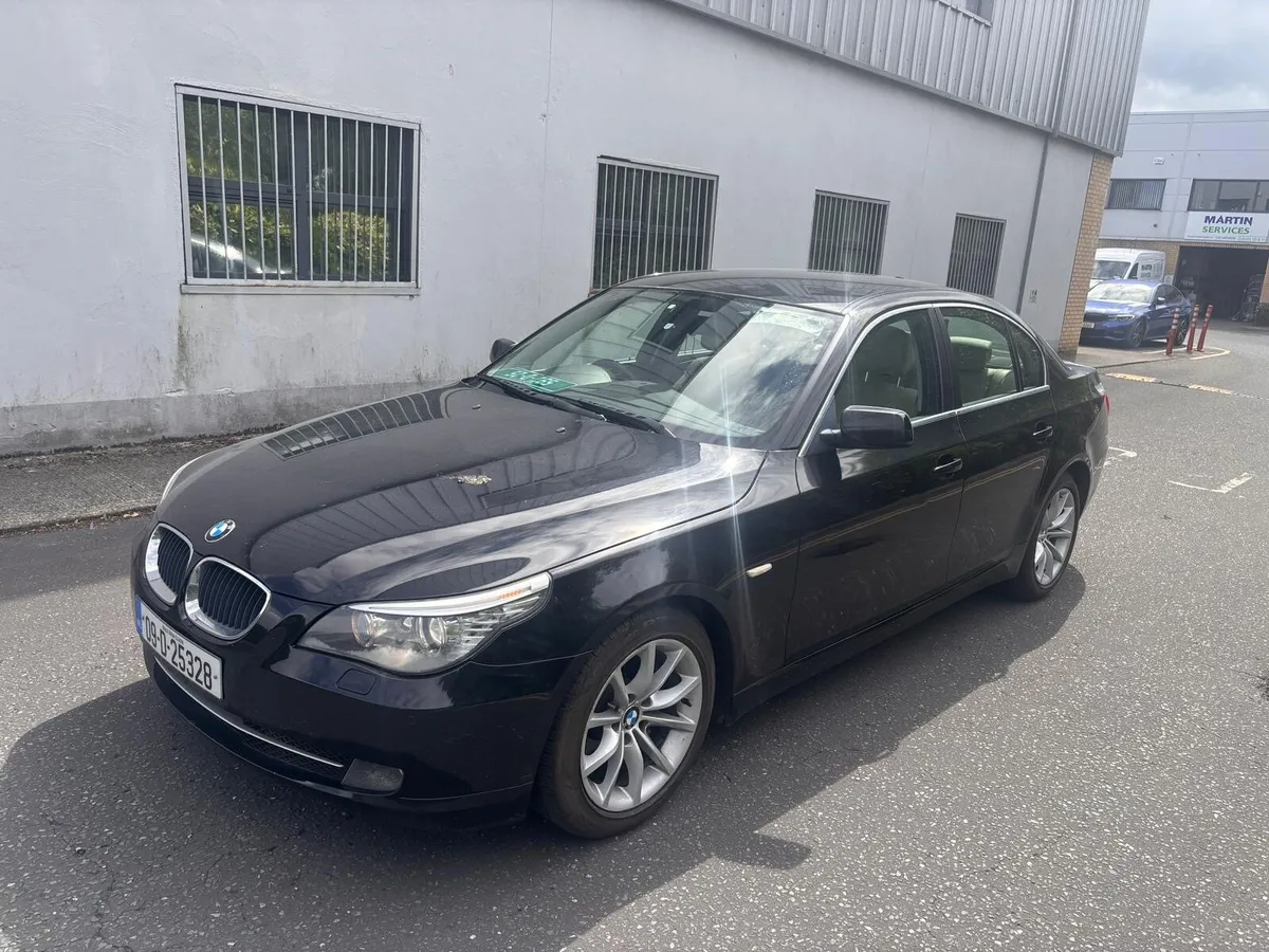 BMW 520d NEW NCT BUSINESS EDITION - Image 1