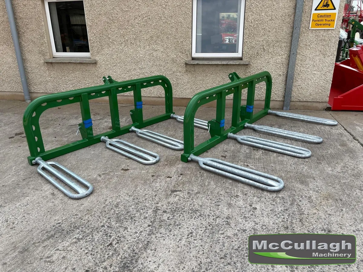 New Cashel Double Bale Lifters