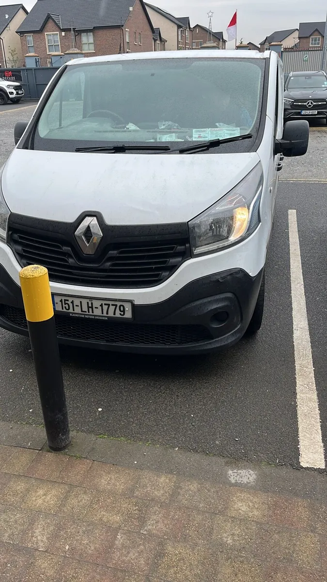 Renault traffic van - Image 2