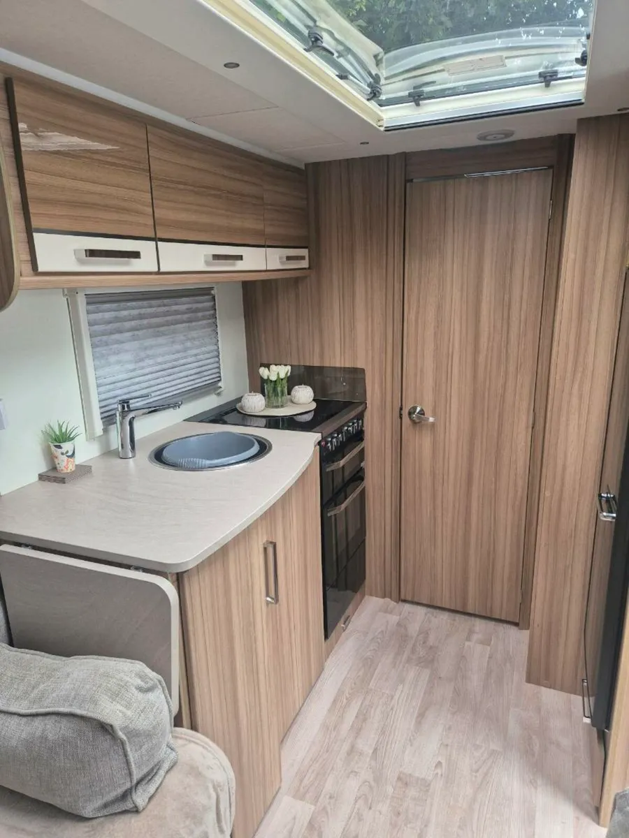 2017 Lunar Clubman SR - Image 2