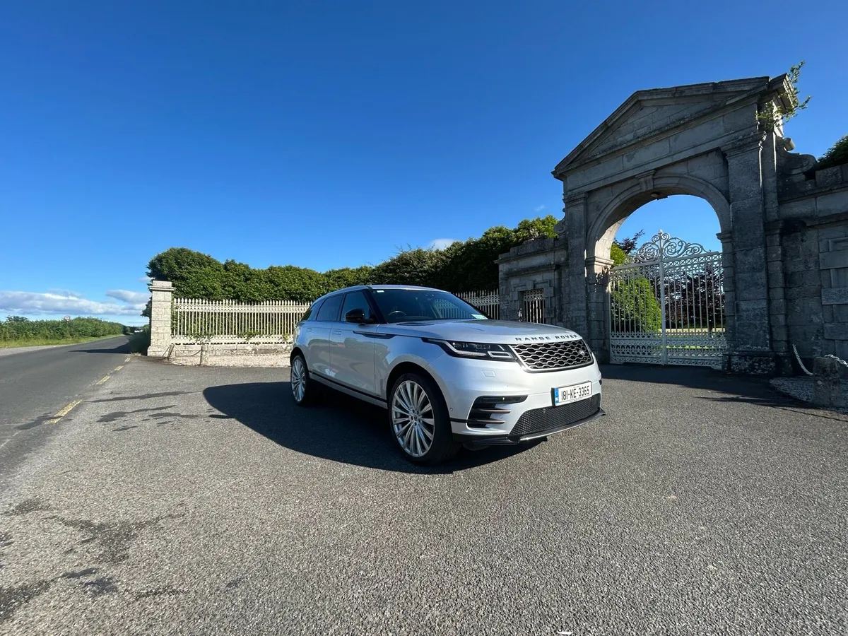 2018 Range Rover Velar  2.0 petrol 300p SE - Image 1
