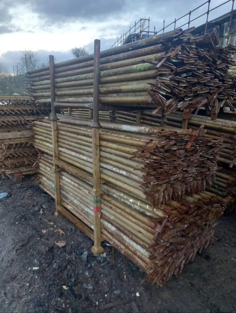 Clean graded Scaffolding - Image 4