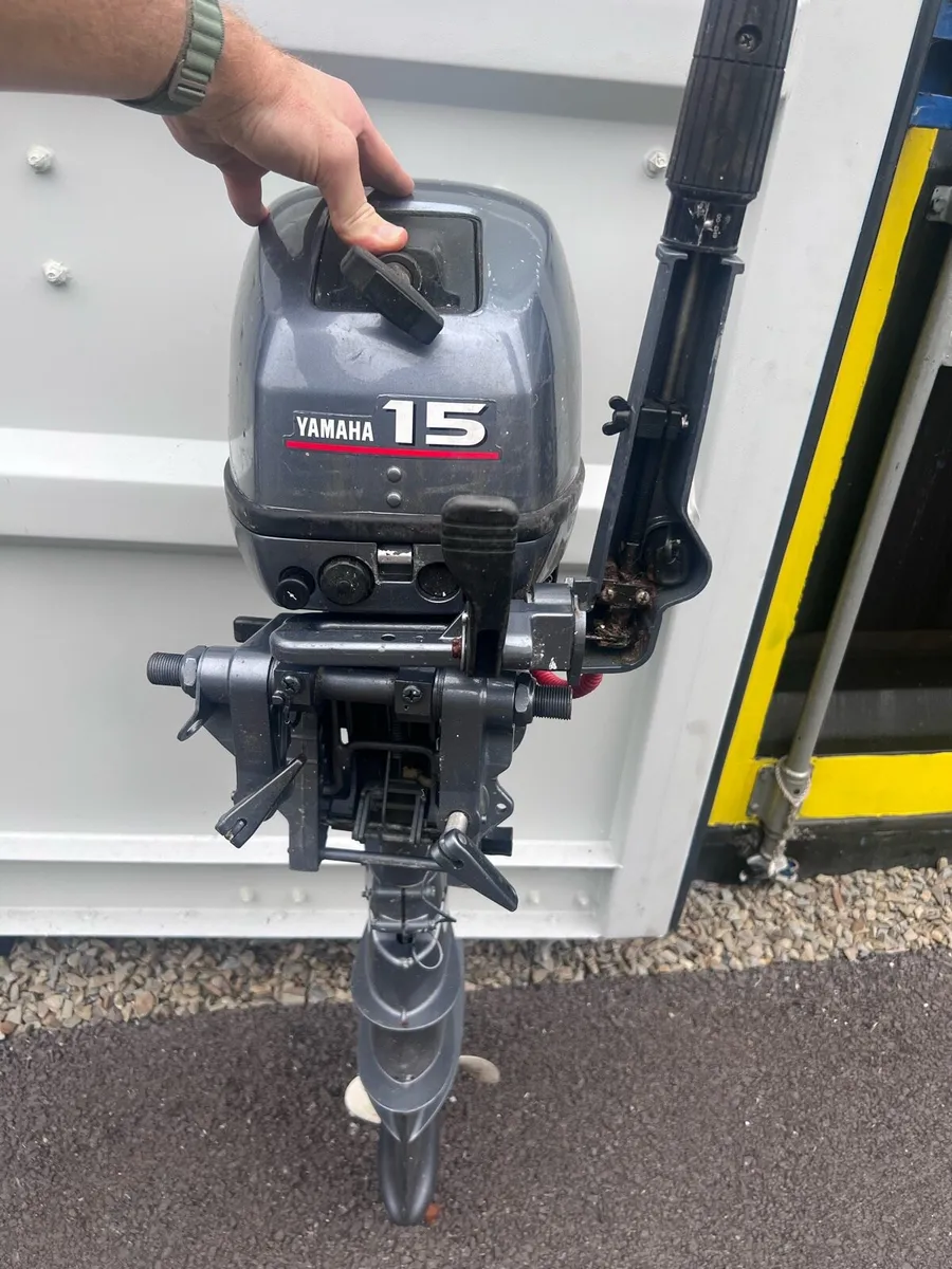 Yamaha 15HP Outboard Engine - Image 3