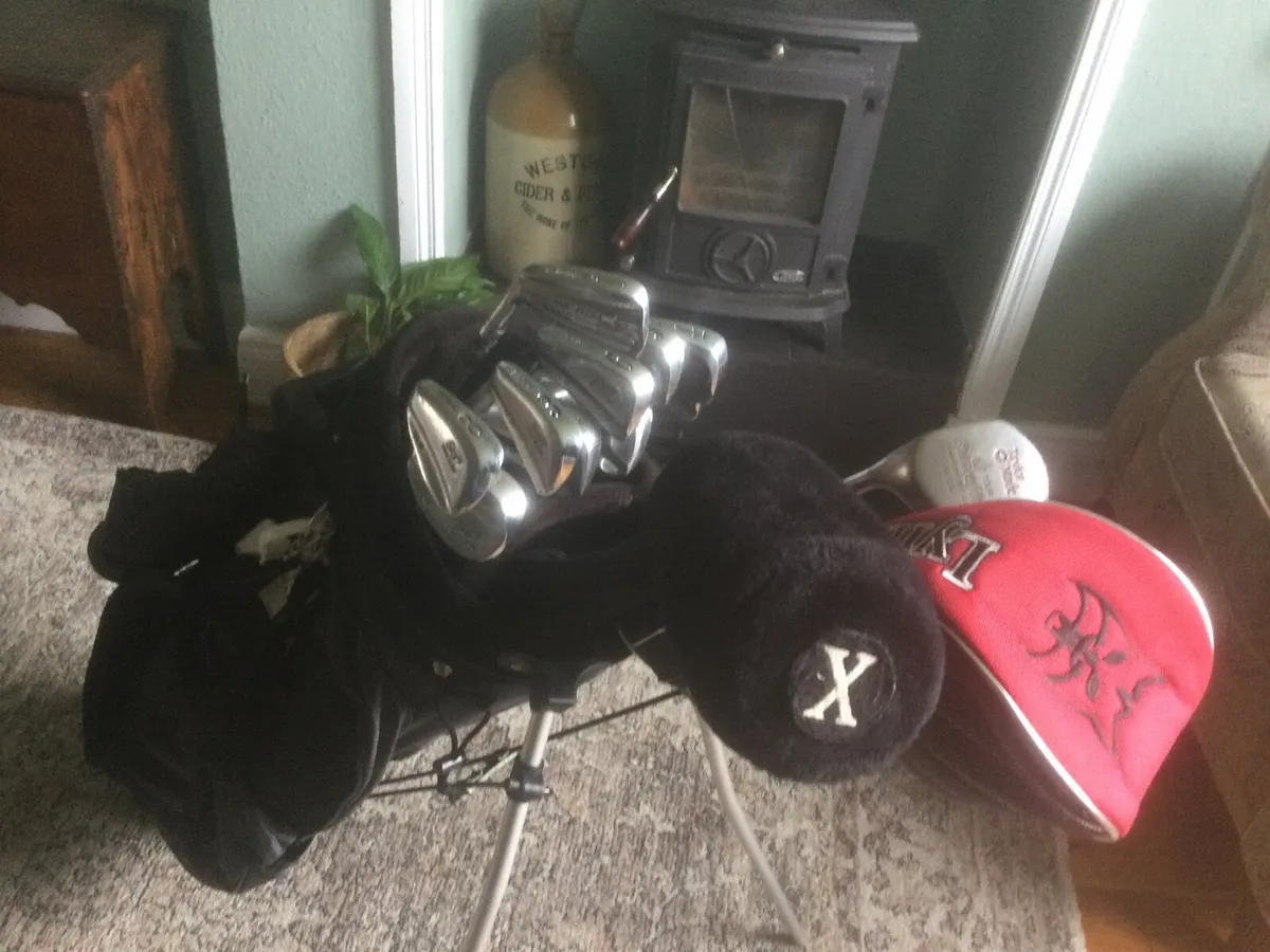 Set off golf clubs - Image 2