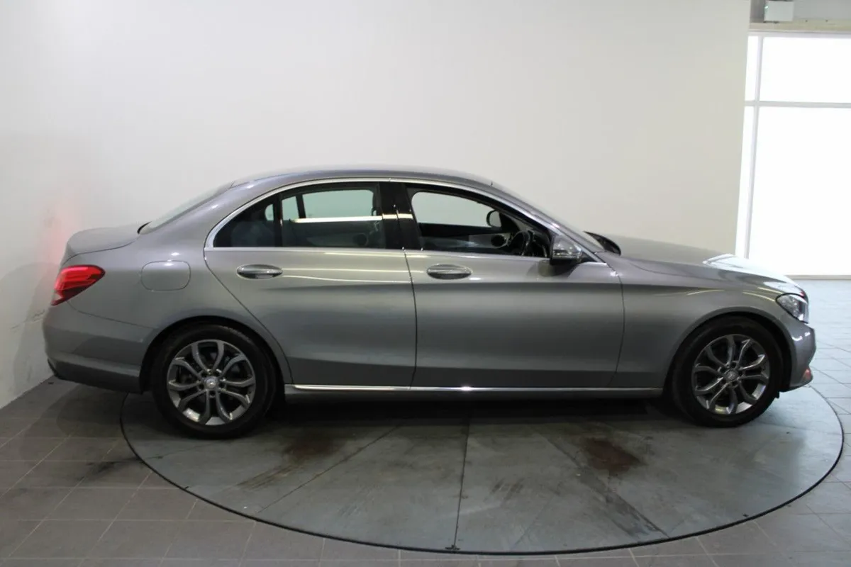 Mercedes-Benz C-Class C 200 D Avantgarde - Image 3