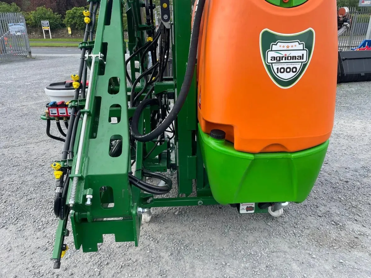 Agrional 1000 Litre Sprayer C/W 15 Metre Booms - Image 1