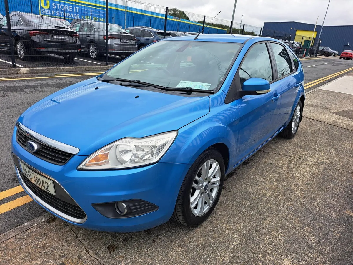 For focus Automatic 2008 - Image 1
