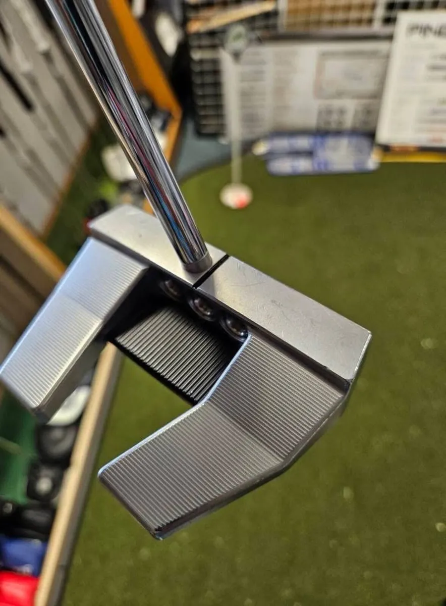 Scotty Cameron Phantom X 5.5 Putter - Image 4