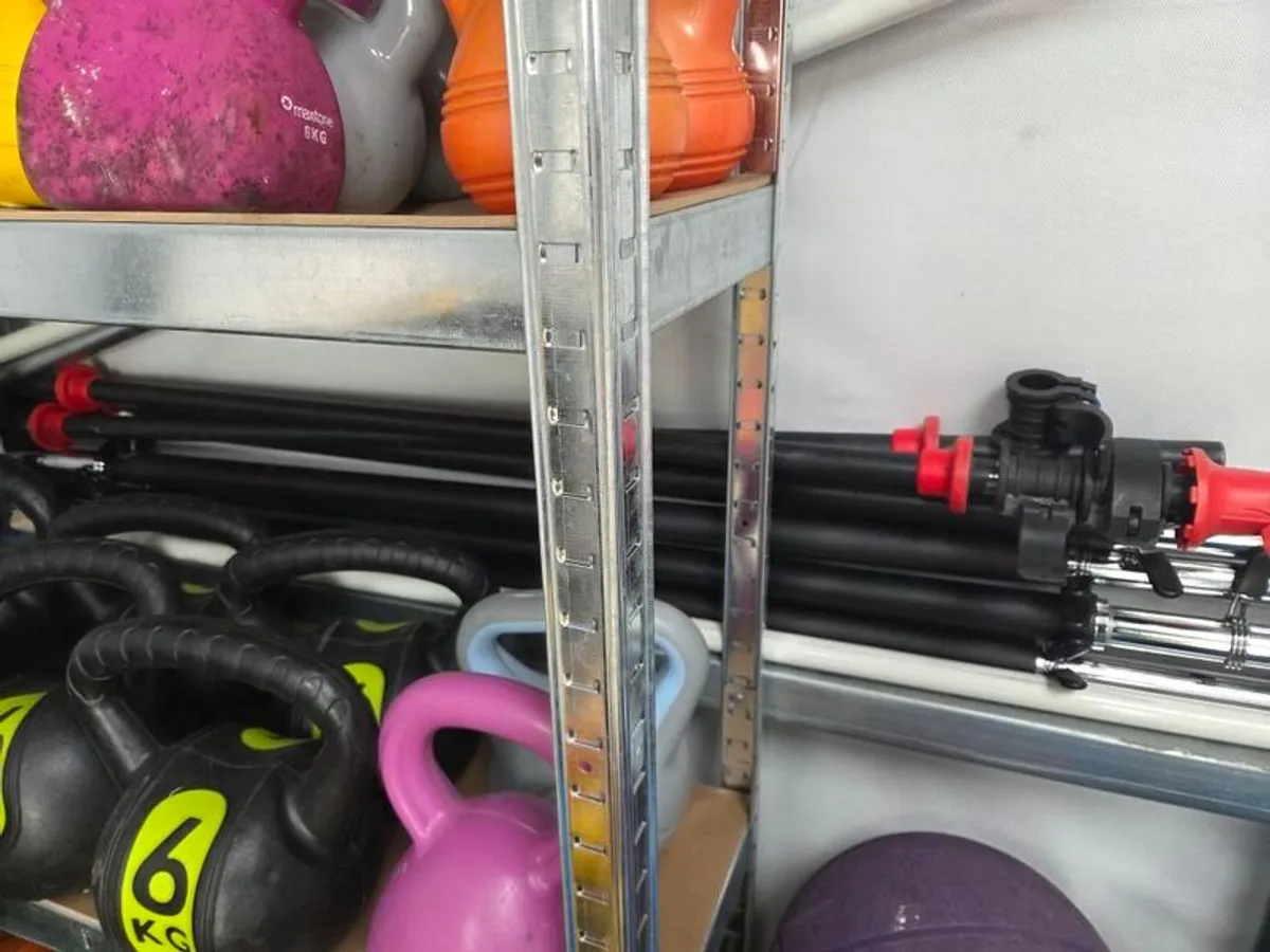 gym equipment second hand in excellent condition. - Image 2