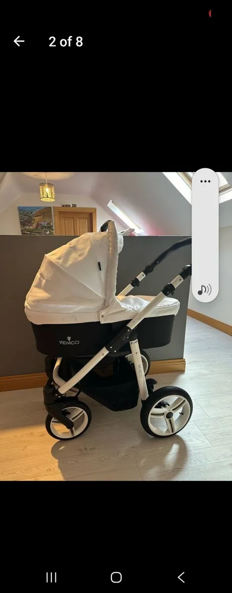 Venicci  pram - Image 2