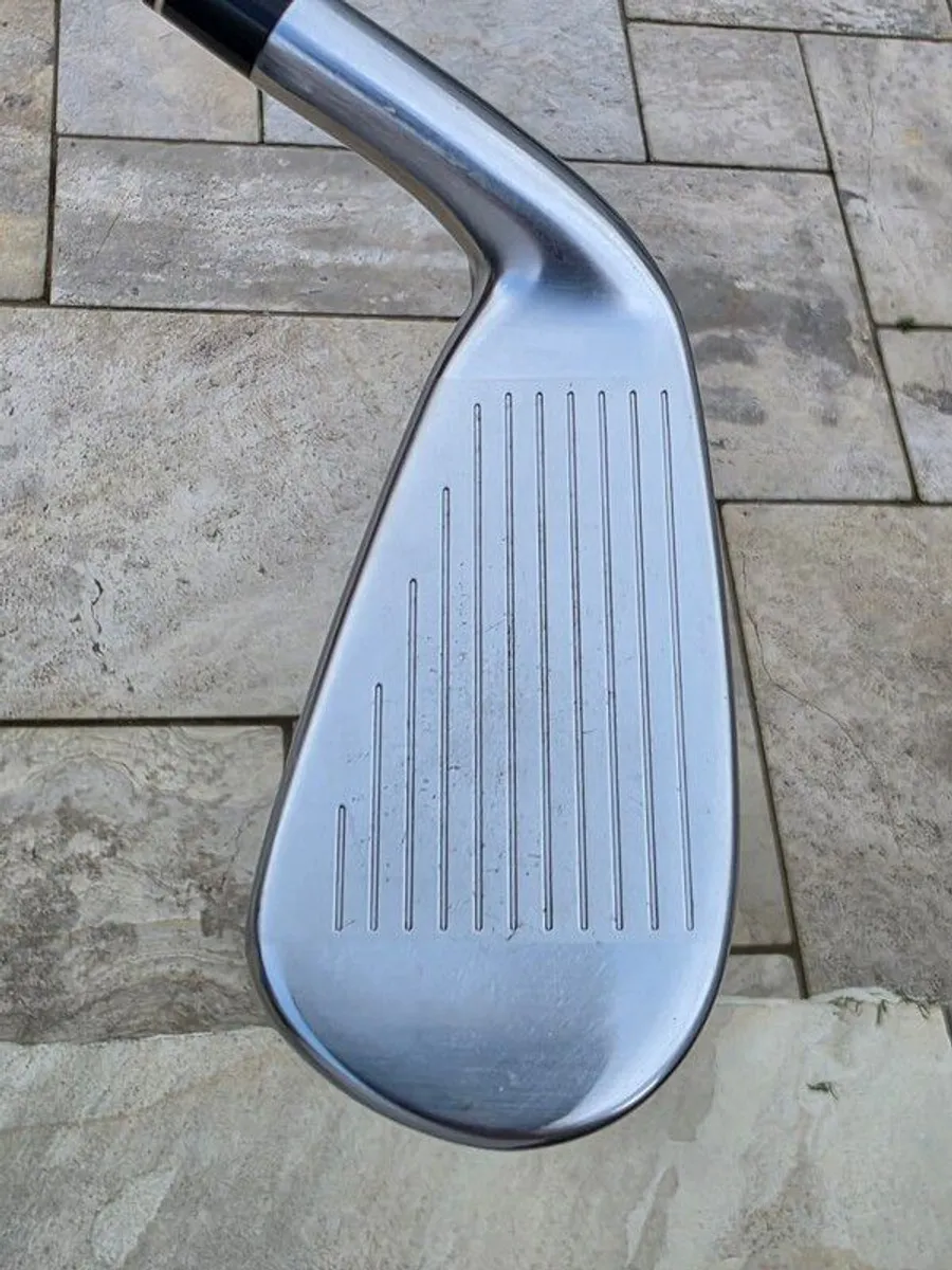 Taylormade Stealth DHY 19 degree X flex shaft - Image 2