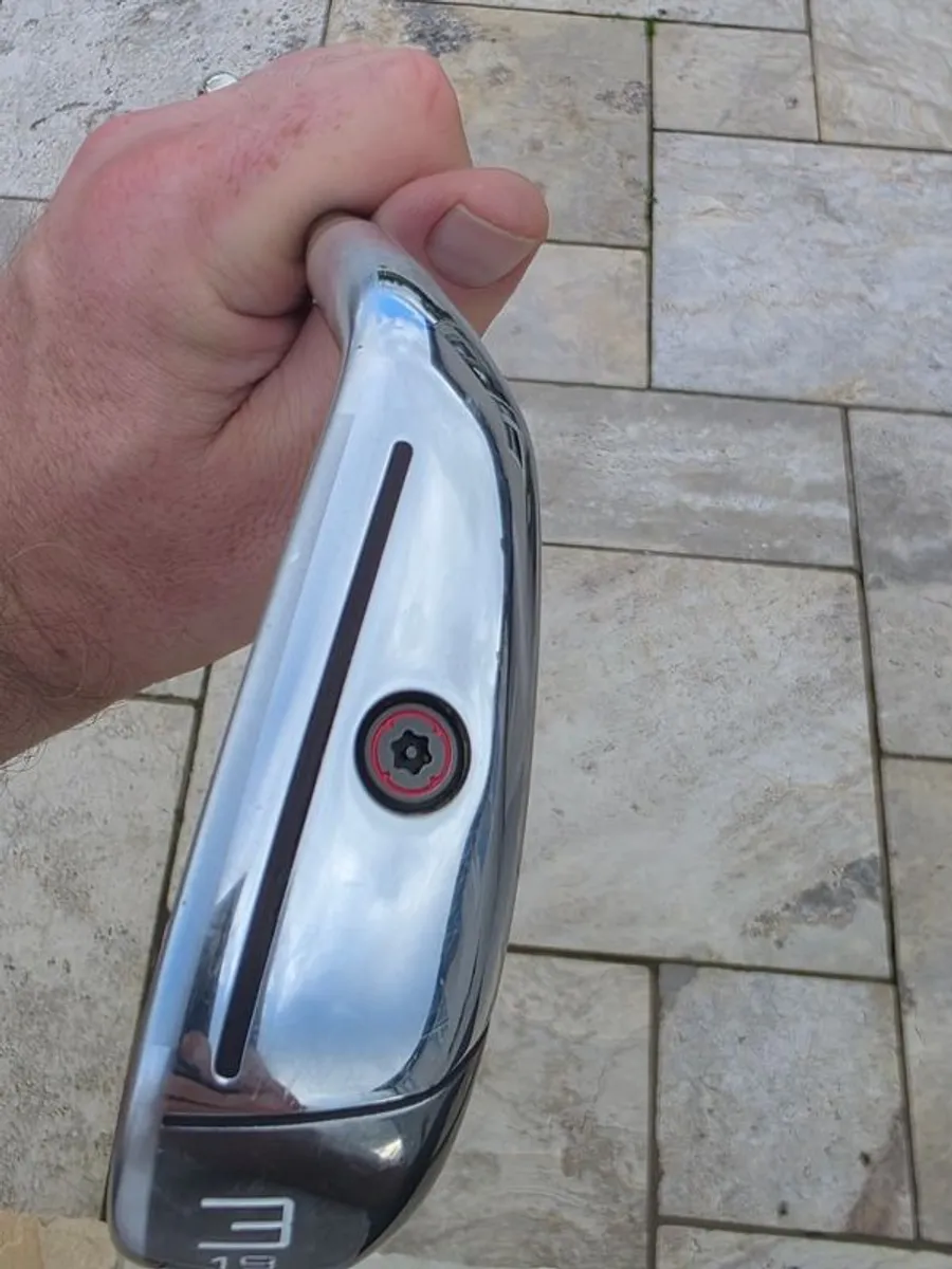 Taylormade Stealth DHY 19 degree X flex shaft - Image 3