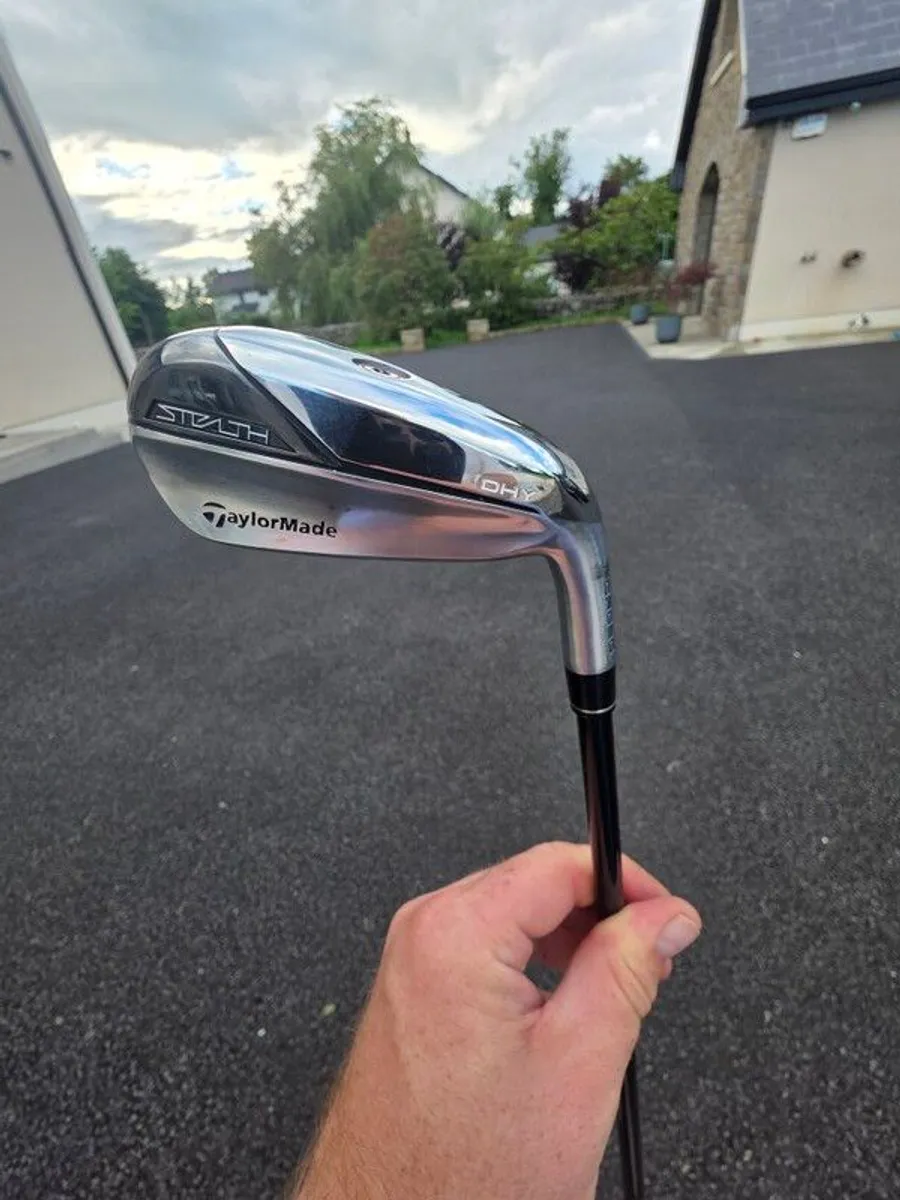 Taylormade Stealth DHY 19 degree X flex shaft - Image 4